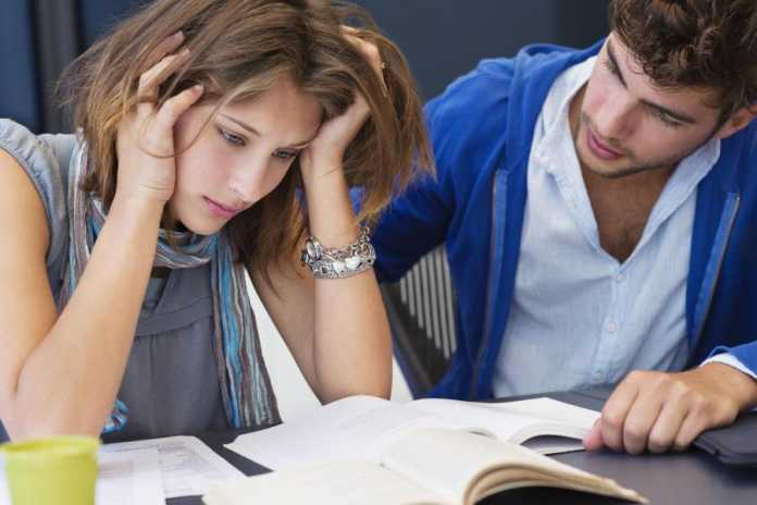 ap-luc-cong-viec-dan-den-tram-cam